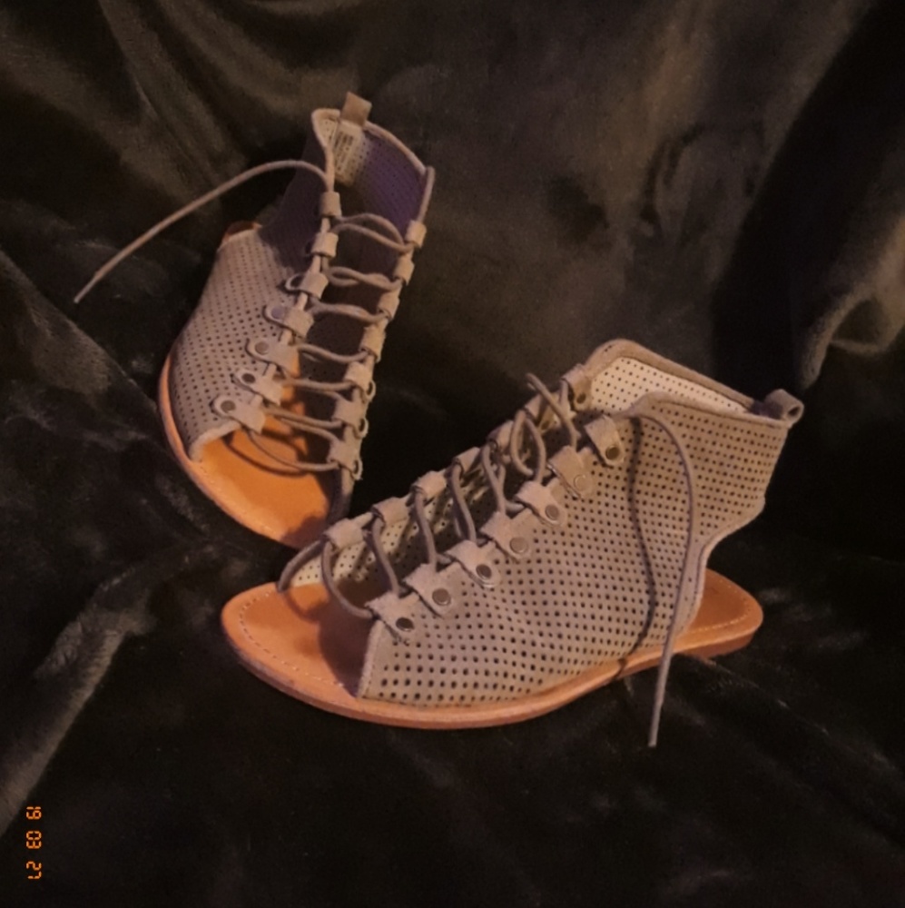 Genuine leather lace-up gladiator sandals ♡
